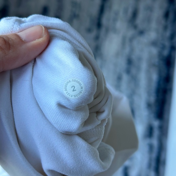 Lululemon White Align Short 8" - Picture 5 of 5